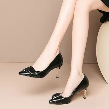 Īstas ādas biroja dāmas kurpes ar metāla sprādzi zīmola augstpapēžu kurpes puse sieviešu kurpes augstas kvalitātes sieviešu sūkņi sievietes papēži