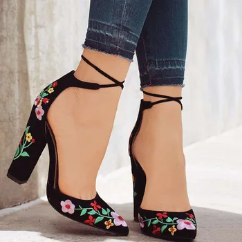 Modes 2018 Zamšādas Kurpes Sieviete Sandales Izšūt Augsta Papēža Sieviešu Sandales Etniskā Ziedu, Ziedu, Puse Sandalias Zapatos Mujer L116