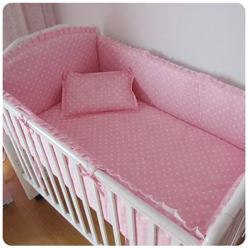 Akcijā! 6PCS Rozā bērnu gultas kokvilnas bērnu gultiņa gultas komplekts protetor de berço (4bumper+lapas+spilvena segums)