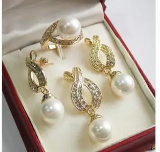 Līgavas Sieviešu Jauki Burvīgs AAA 12mm White Shell Pērle, Kulons, Kaklarota, Auskari Gredzenu komplektu