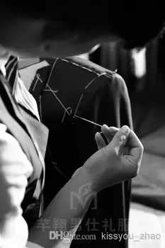 2016. gadam Jauniem Vīriešiem Pasūtījuma Vīriešu Gadījuma Modes pieguļoša Kleita Uzvalki Līgavainim Uzvalku(Žakete+Bikses+Veste+Kaklasaite )