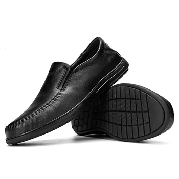 Rudens Pavasara Ādas Kurpes Vīriešiem Gadījuma Paslīdēt Uz Luksusa Black Elgant Dizainers Braukšanas Apavi Chaussures Homme 