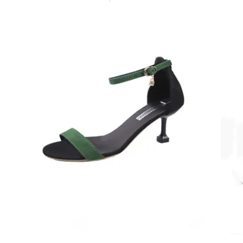 Vasarā jaunu vārdu sprādzes smalks papēdis sandales sieviešu zamšādas atvērtu purngalu augsta papēža savvaļas sieviešu korejas modes sandales