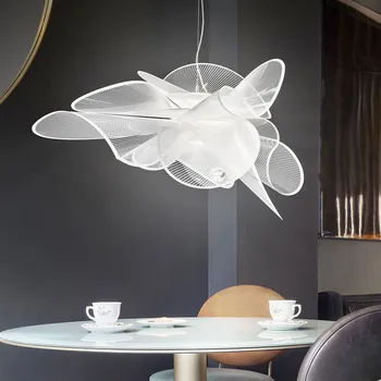 Itālijas Ziemeļu tauriņš ziedlapiņu formas dizaineru lampas vienkārša un moderna dzīvojamā istaba, ēdamistaba, guļamistaba LED acs neatkarīgu gaismas
