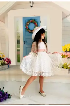 Şapkalı Güpürlü Prenses Kız Bērniem White Elbise