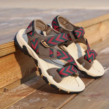 Vīriešu sandales āra ikdienas apavi cilvēks jaunas 2019 vasaras vīriešu liela izmēra 47 vjetnama elpojošs beach sneaker pastaigas romu kalnu