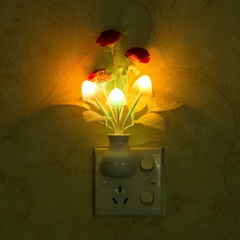 Jaunums Vāze Led Nakts Gaisma ES un ASV Plug Gaismas Sensors 220V 3 LED Krāsains ziedu Lampas sienas lampas bērnu Kids Guļamistaba Dekors