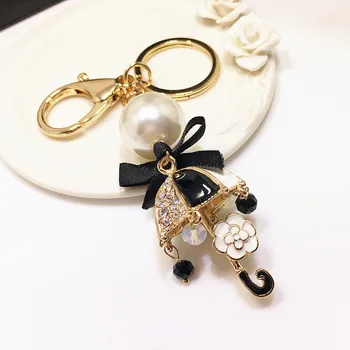 K101 pērles porte clef keychain C stila slavenā luksusa zīmola keyring jewlery atslēgu ķēdes, sieviešu somas automašīnas