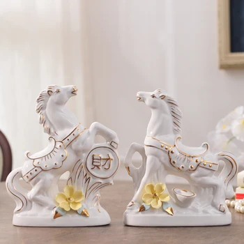 Eiropas Keramikas laimīgo zirgu Ziemeļu vīns dzīves telpu dekorēšana Mājas Iekārtojuma kāzu dāvanu