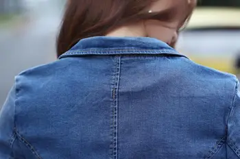 JAUNO Sieviešu pavasara īsu punktu džinsa apģērbu A sprādzes uzvalks apkakles 2019Slim modes augstas kvalitātes džinsa jaka Kovboju apģērbi