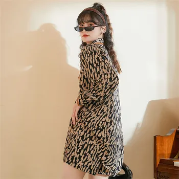 Leopards Drukāt Modes Brīvs Un Plānas Rietumu Dizaina Krekls + Šorti divdaļīga Sieviešu 2021. Gada Pavasarī Jaunu Streetwear garām Piedurknēm