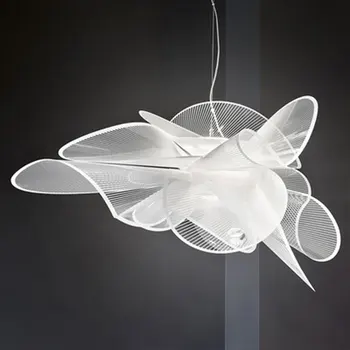 Itālijas Ziemeļu tauriņš ziedlapiņu formas dizaineru lampas vienkārša un moderna dzīvojamā istaba, ēdamistaba, guļamistaba LED acs neatkarīgu gaismas